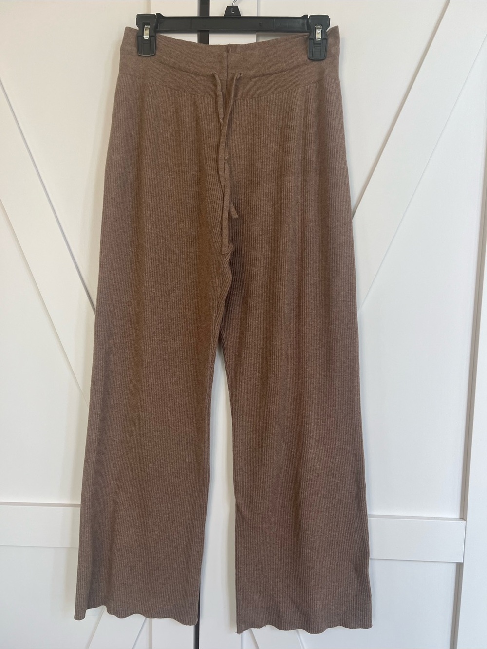 Uniqlo Brown Wide-Leg Knit Joggers